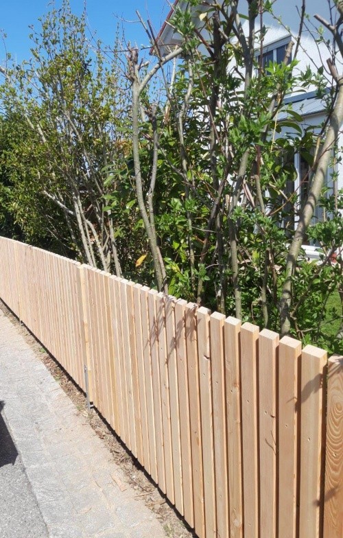 Gartenzaun aus Holz